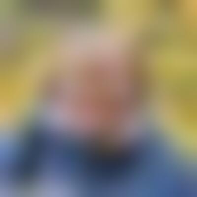 Profilbild einer 61 Jahre alten Frau, Single, 171 cm